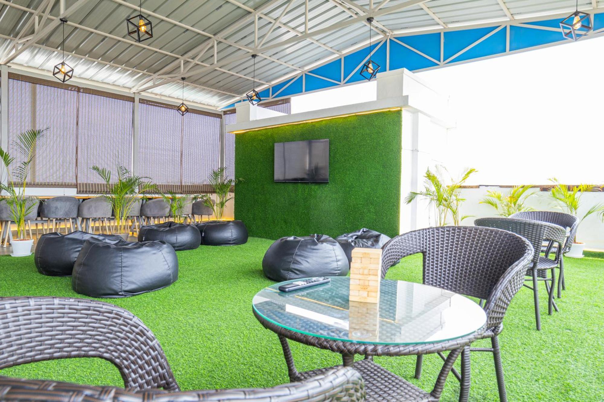 Housr Hsr 1 Studio Apartment Near Manipal Hospital 벵갈루루 외부 사진