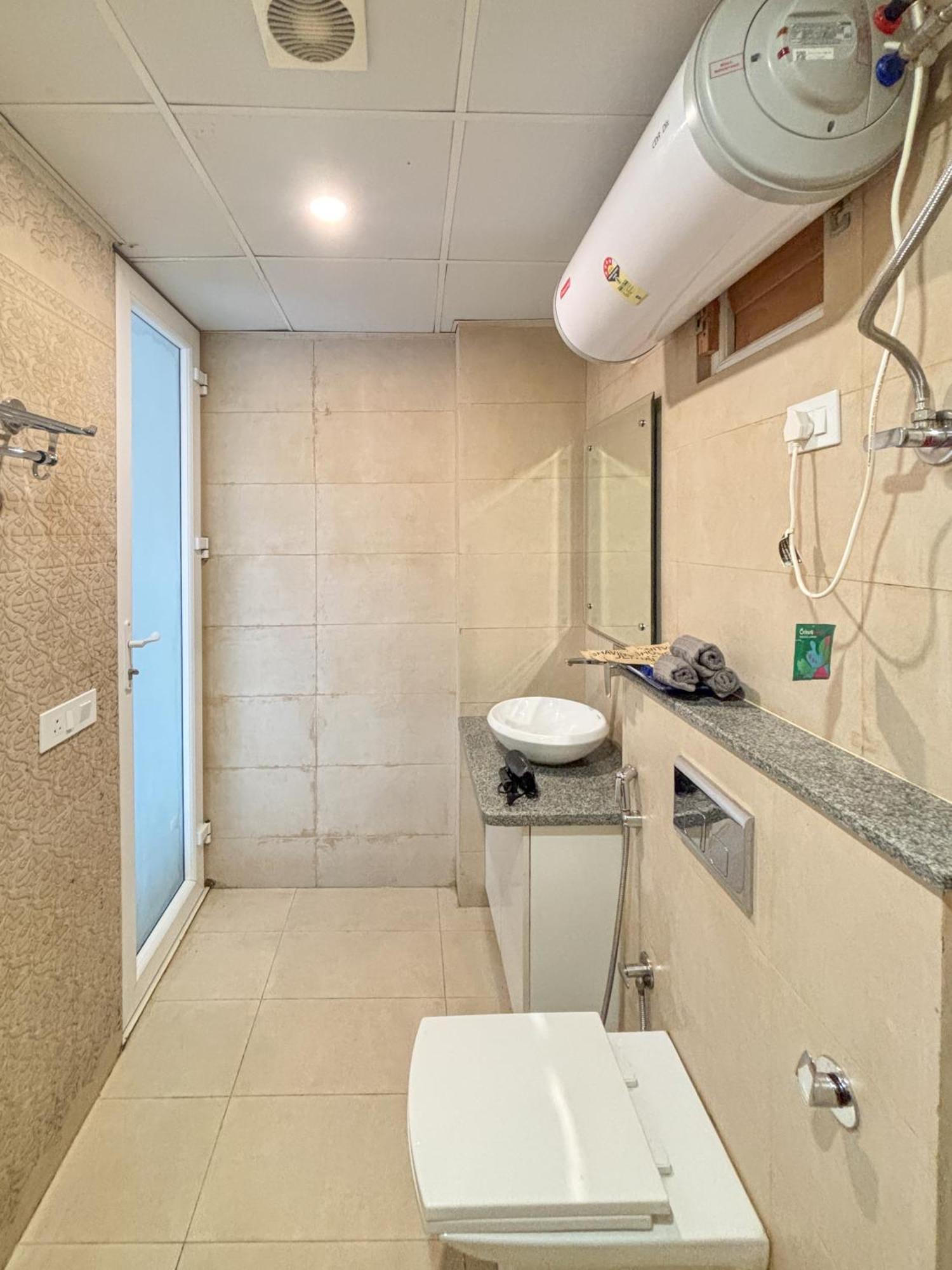 Housr Hsr 1 Studio Apartment Near Manipal Hospital 벵갈루루 외부 사진
